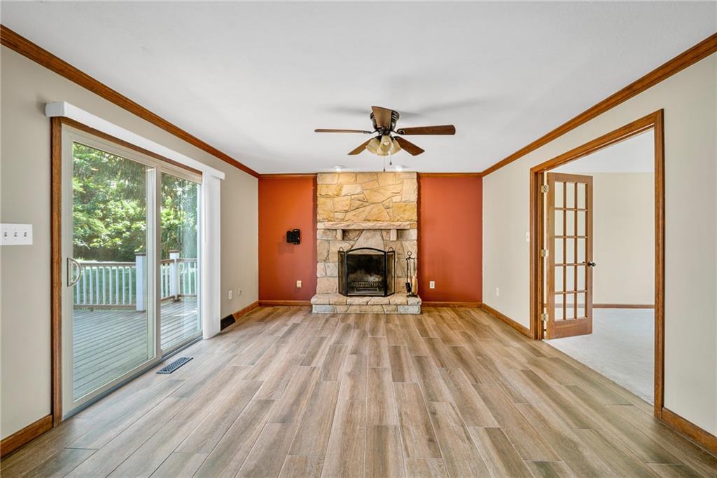 9706 E Road Pittsburgh, PA 15237 - Photo 4 of 24 Gallery Image 4