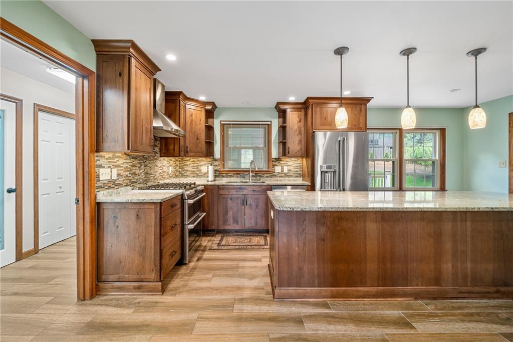 9706 E Road Pittsburgh, PA 15237 - Photo 8 of 24 Gallery Image 8