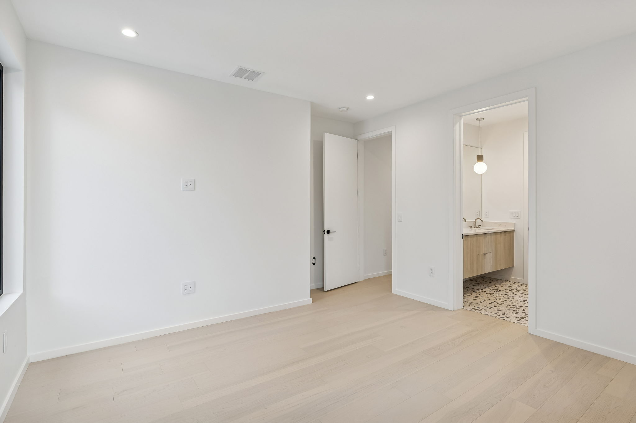 3007 Locke Lane Austin, TX 78704 - Photo 23 of 32 a view of an empty room