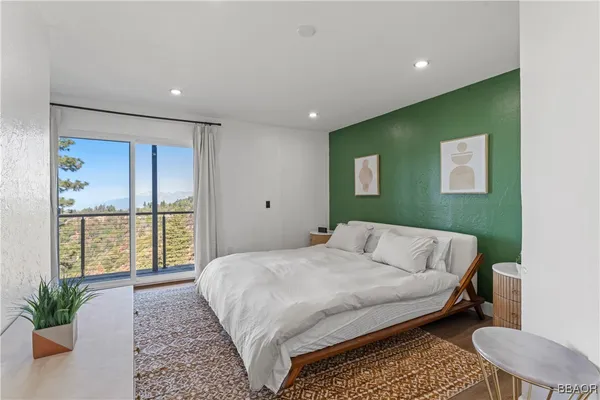 $1,500,000 | 31601 Highway 330, Running Springs, CA 92382