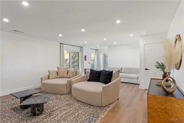 $1,500,000 | 31601 Highway 330, Running Springs, CA 92382