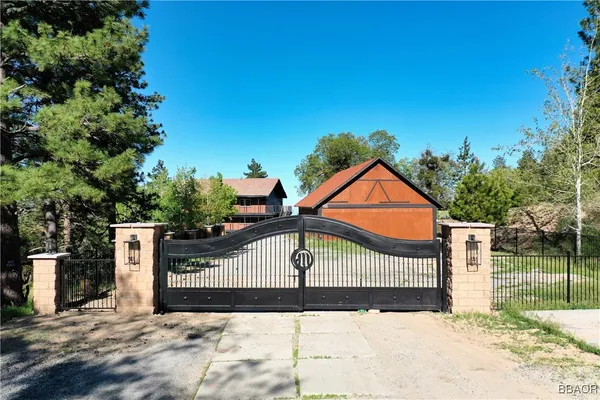 $1,500,000 | 31601 Highway 330, Running Springs, CA 92382