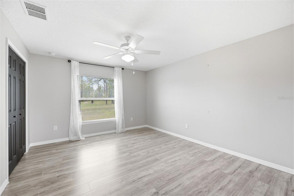 18043 Palmdale Road Weeki Wachee, FL 34614 - Photo 28 of 41