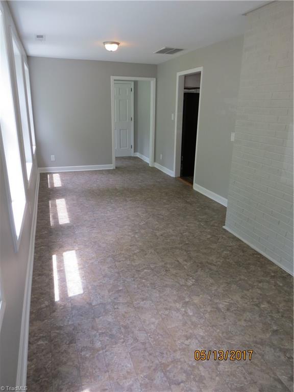 2290 Beroth Road Pfafftown, NC 27040 - Photo 7 of 15 Gallery Image 7