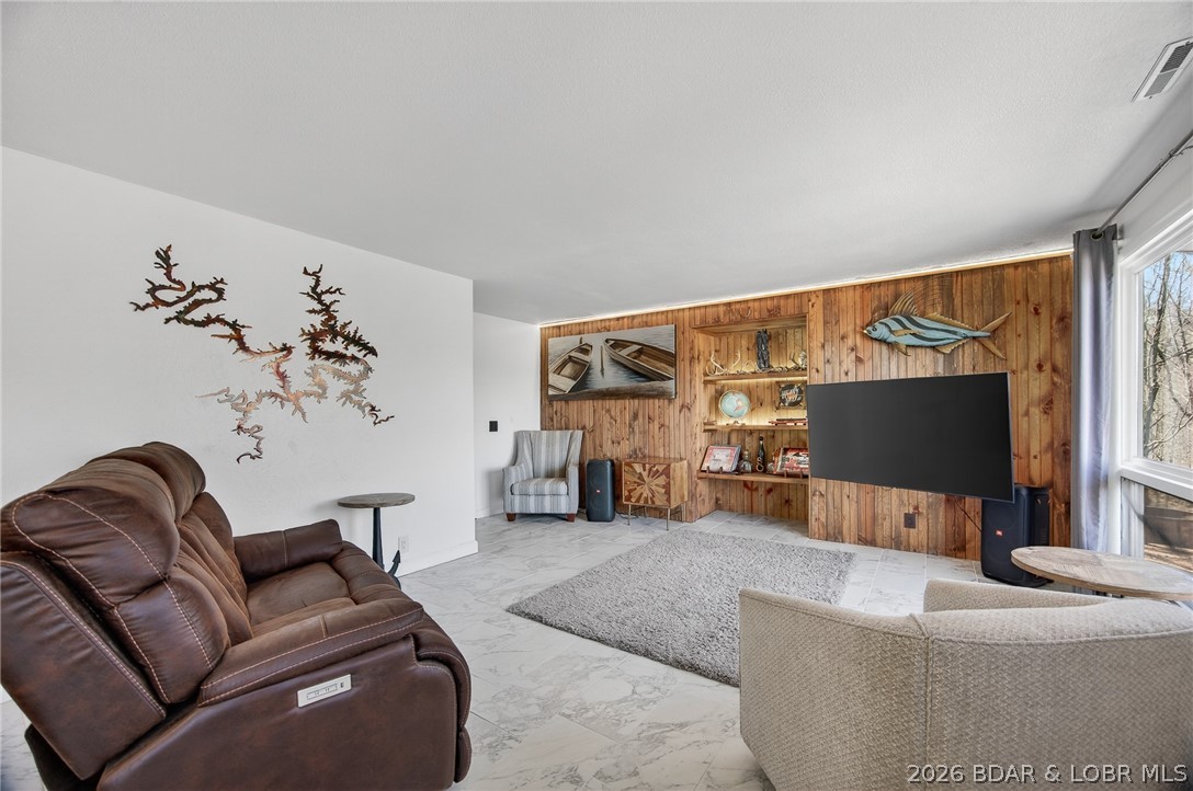 248 Curvy Road Camdenton, MO 65020 - Photo 14 of 55