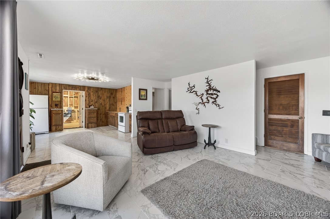 248 Curvy Road Camdenton, MO 65020 - Photo 15 of 55