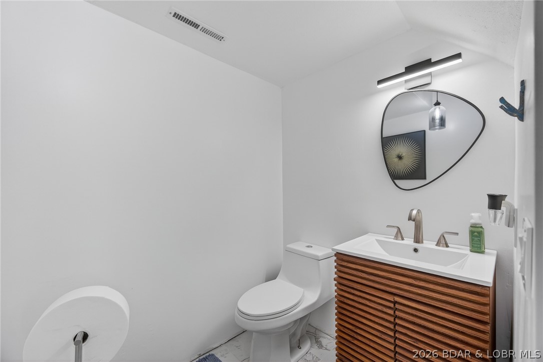 248 Curvy Road Camdenton, MO 65020 - Photo 19 of 55