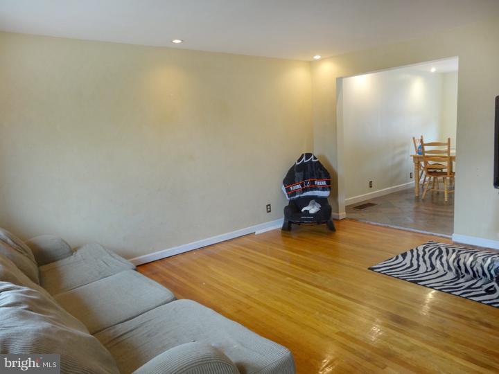 3516 Decatur Street Philadelphia, PA 19136 - Photo 5 of 12 Gallery Image 5