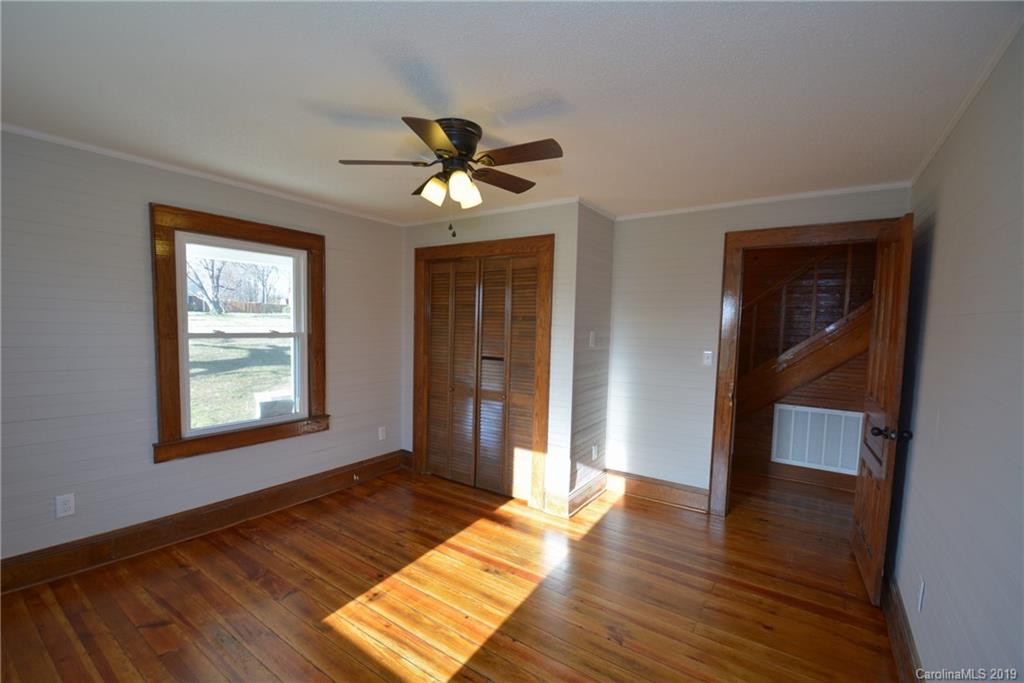 1697 Woolie Road Lincolnton, NC 28092 - Photo 6 of 7 Gallery Image 6