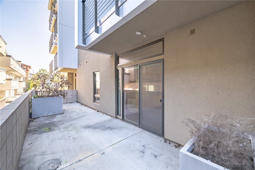 709 East Walnut Street, Unit 222 Pasadena, CA 91101 - Photo 18 of 39