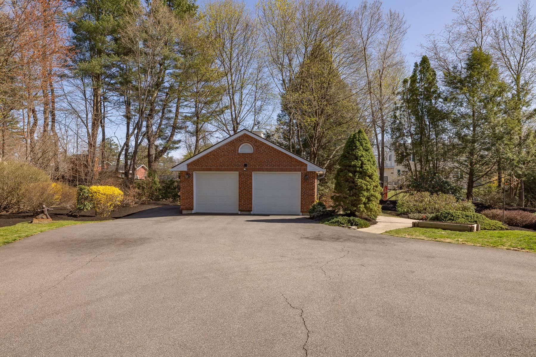 9 Hartswood Road Dover, NH 03820 - Photo 41 of 60