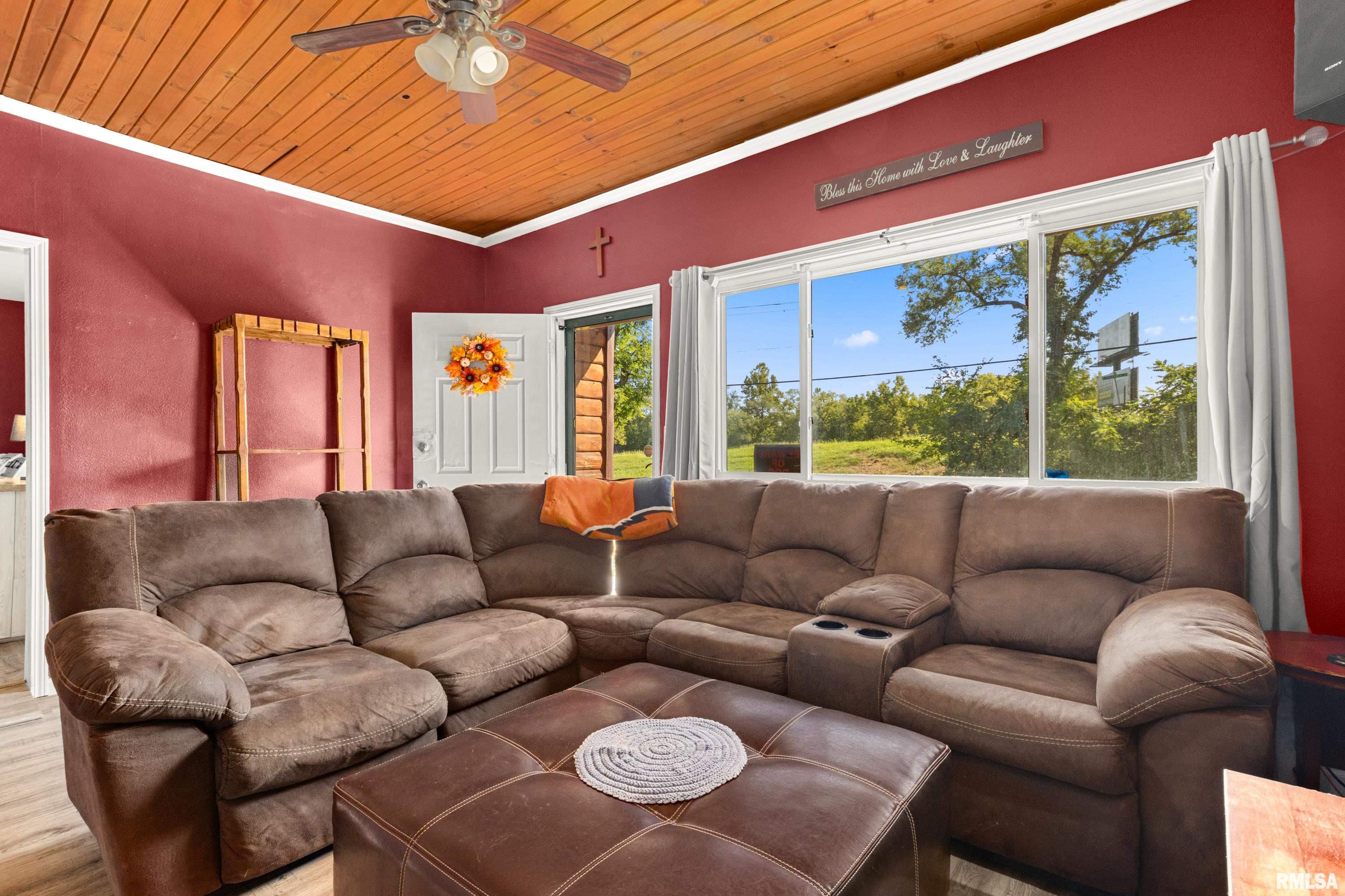 22529 North Creek Road Canton, IL 61520 - Photo 22 of 29 Gallery Image 22