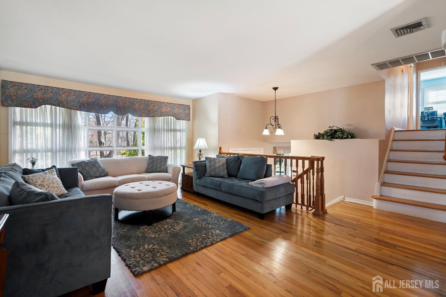108 Colonia Road Colonia, NJ 07067 - Photo 10 of 44