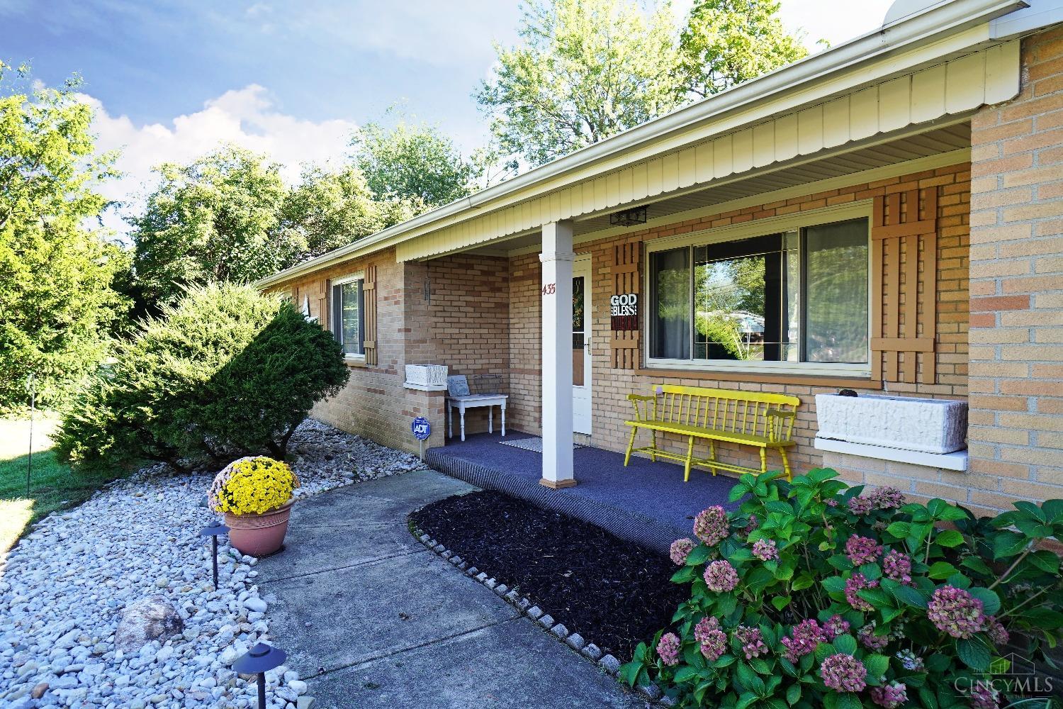 435 Kings Mills Road Mason, OH 45040 - Photo 3 of 27 Gallery Image 3