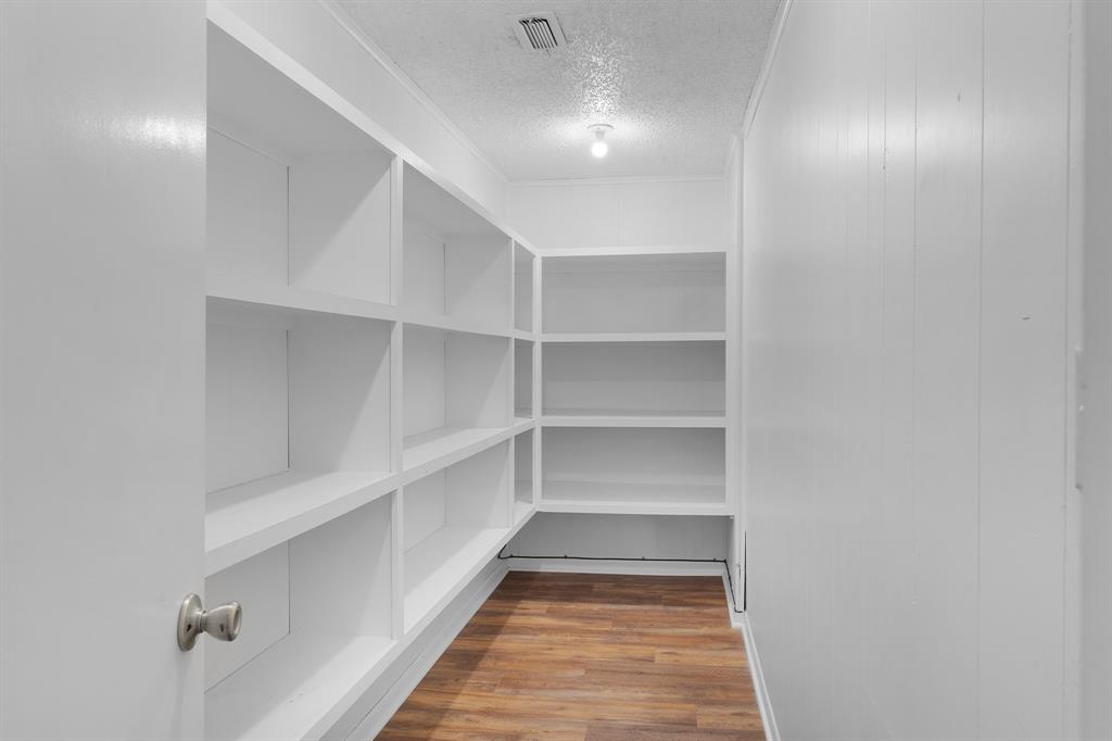 814 North Spring Street Grand Saline, TX 75140 - Photo 14 of 39