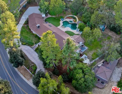 $5,495,000 | 24901 Jim Bridger Road, Hidden Hills, CA 91302