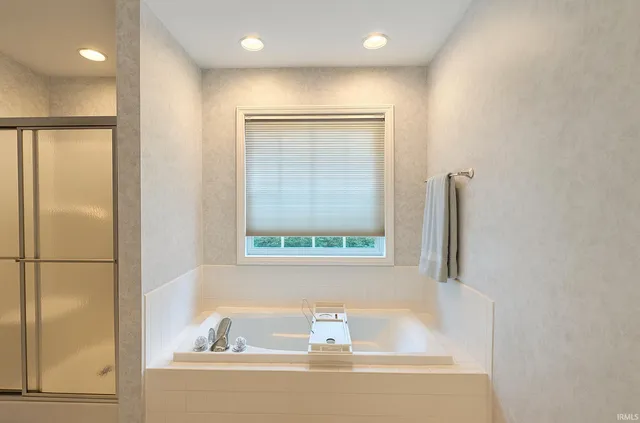 $475,000 | 1190 Hinterland Court, Monticello, IN 47960