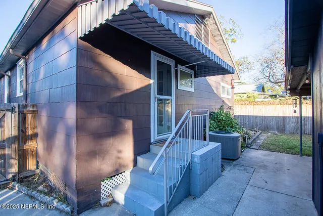 $1,850 | 3620 Myra Street, Jacksonville, FL 32205