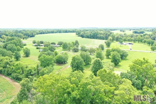 $25,900 | 2031 Highway 452, Marksville, LA 71351