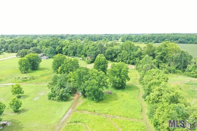 $25,900 | 2031 Highway 452, Marksville, LA 71351