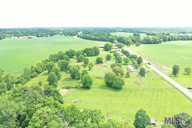 $25,900 | 2031 Highway 452, Marksville, LA 71351