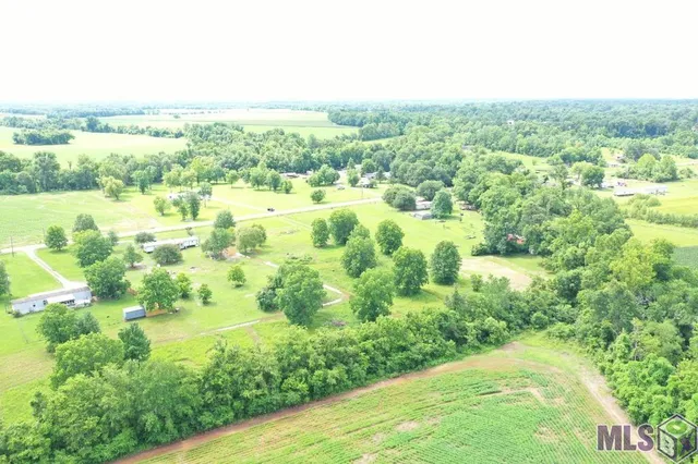 $25,900 | 2031 Highway 452, Marksville, LA 71351