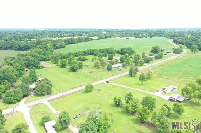 $25,900 | 2031 Highway 452, Marksville, LA 71351