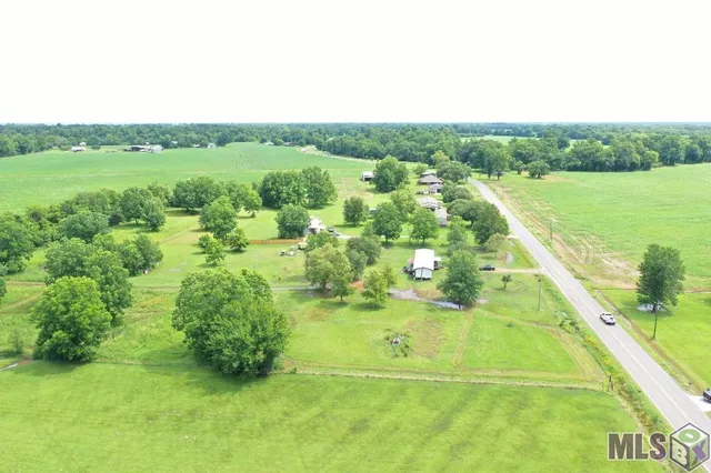 $25,900 | 2031 Highway 452, Marksville, LA 71351