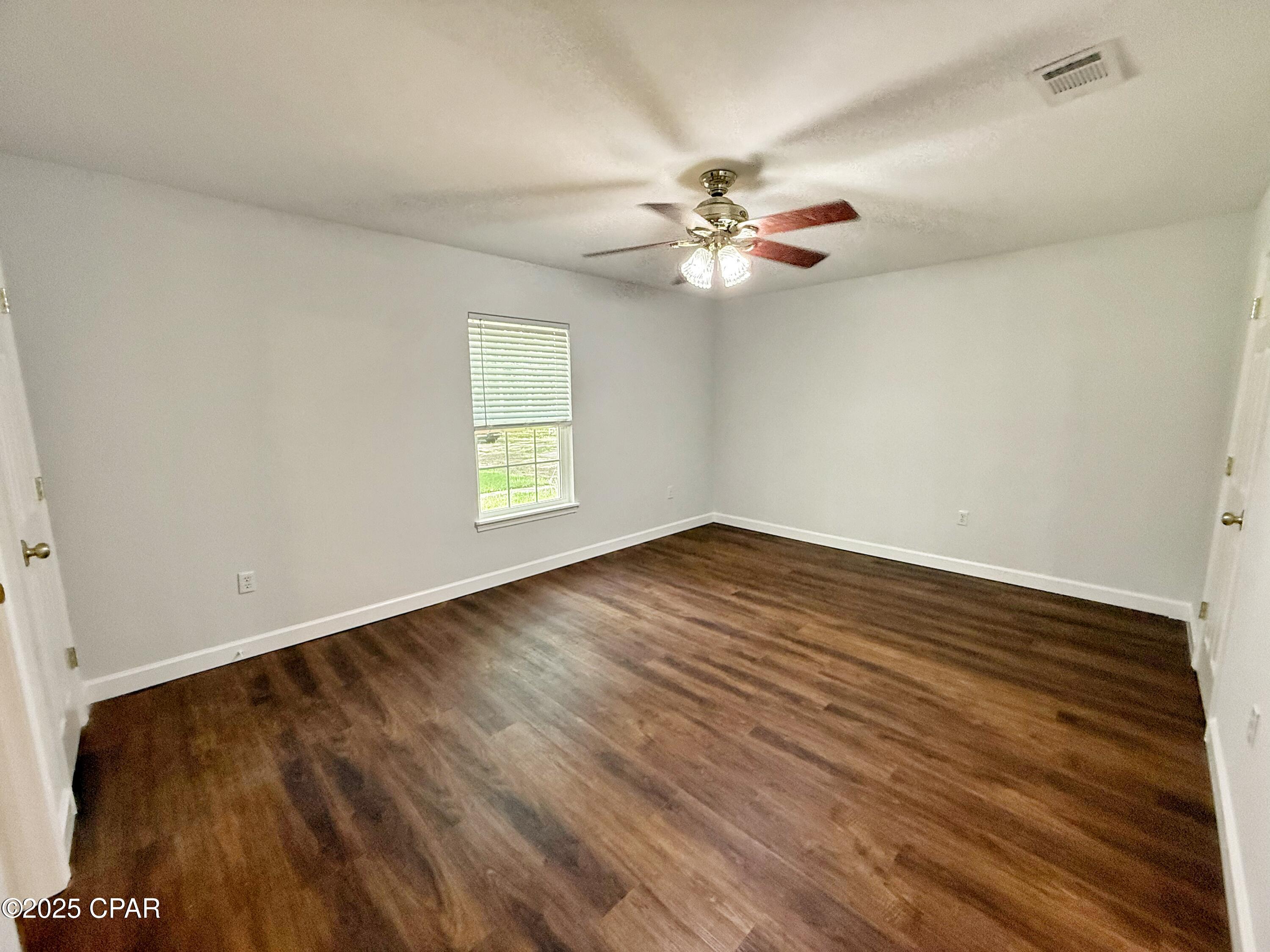 4734 Cliff Road Graceville, FL 32440 - Photo 14 of 39