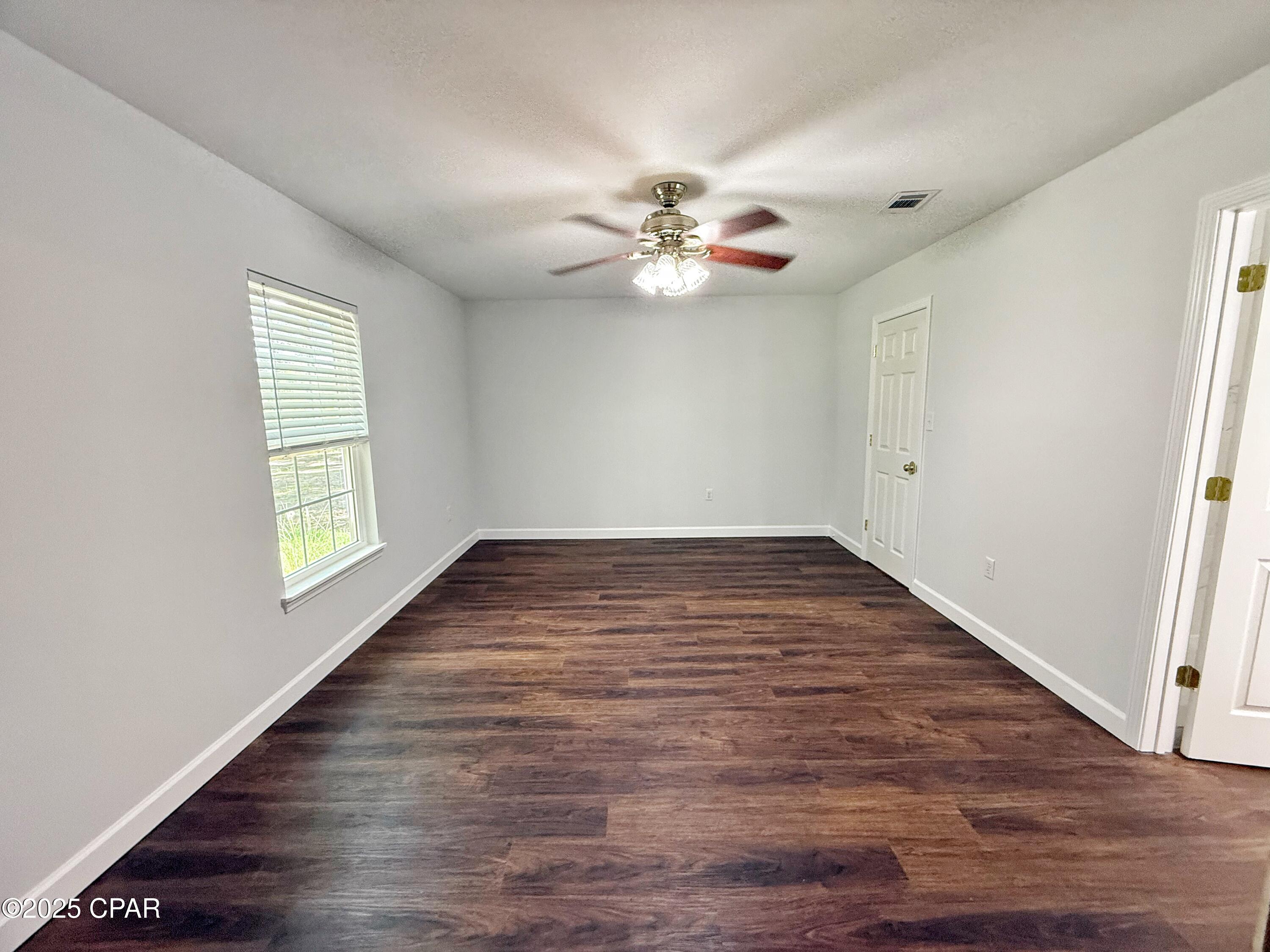 4734 Cliff Road Graceville, FL 32440 - Photo 16 of 39