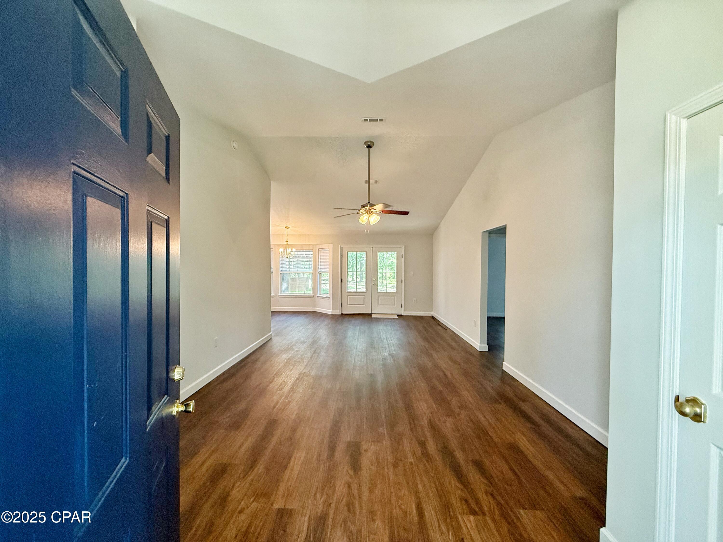 4734 Cliff Road Graceville, FL 32440 - Photo 2 of 39