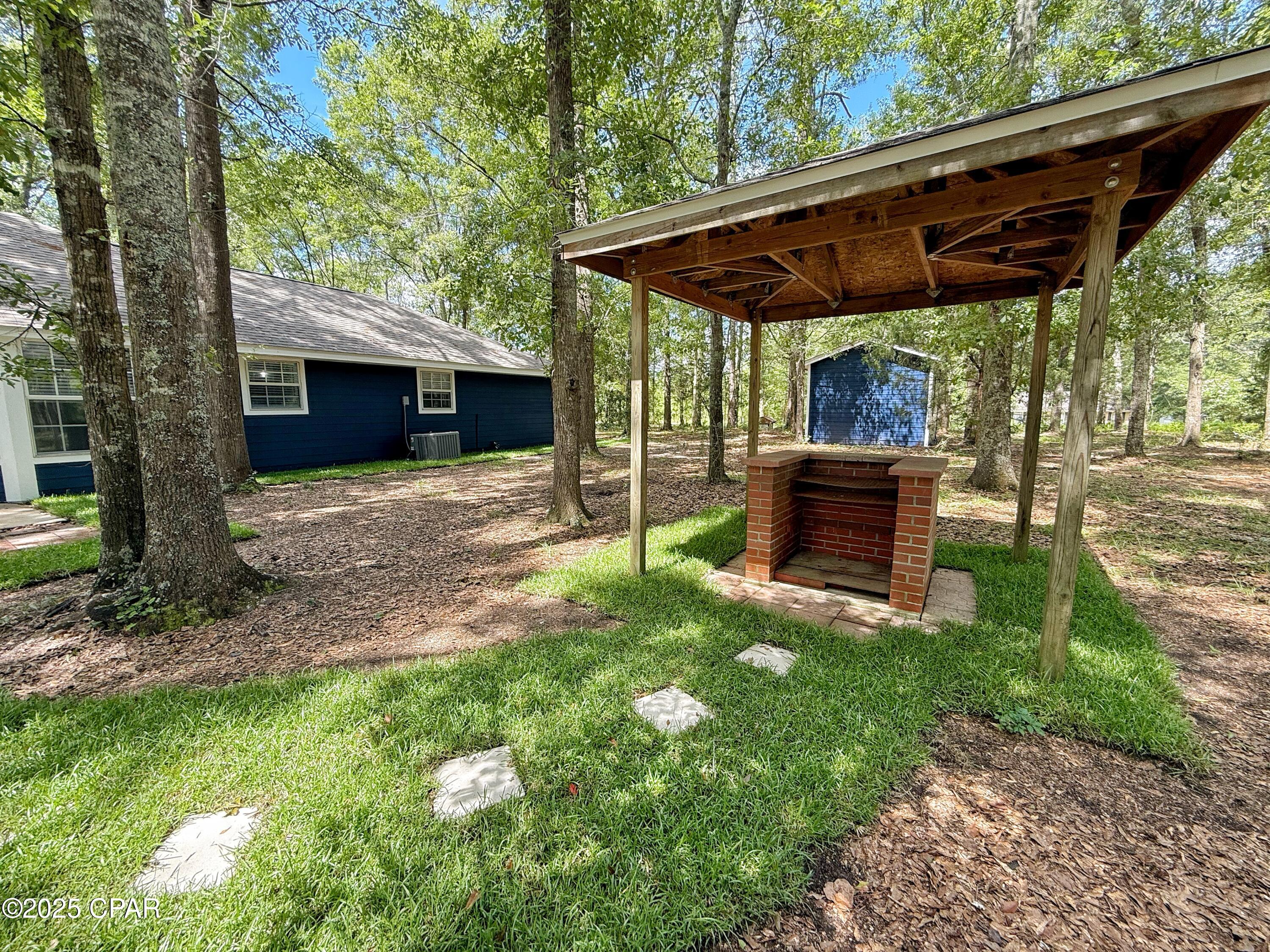 4734 Cliff Road Graceville, FL 32440 - Photo 34 of 39