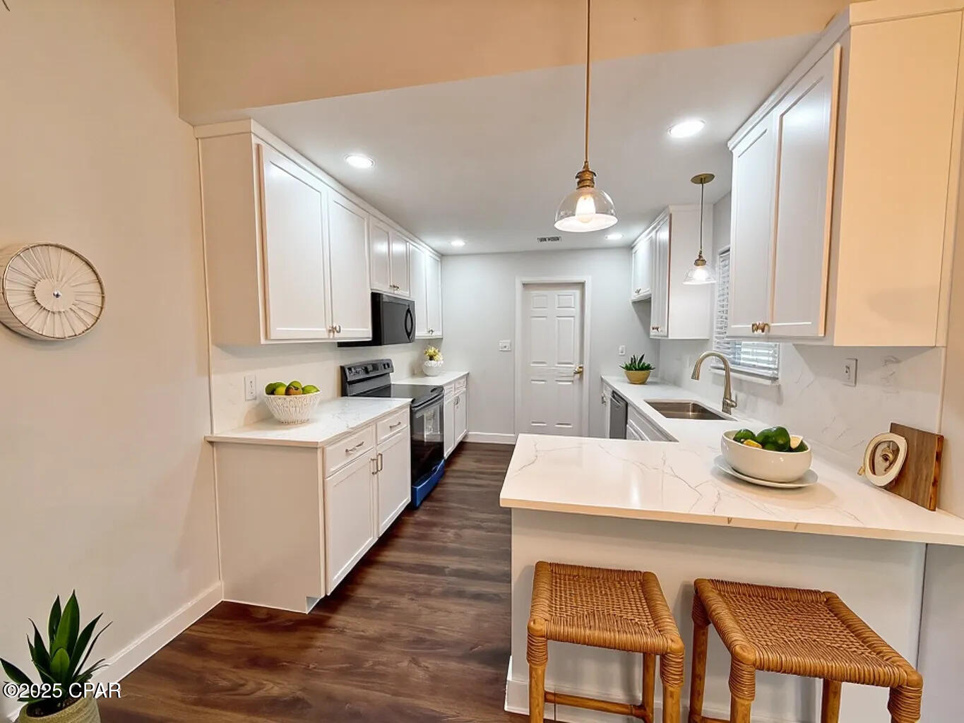 4734 Cliff Road Graceville, FL 32440 - Photo 7 of 39