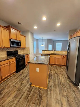 $2,650 | 5520 Casey Valley Way, Cumming, GA 30040