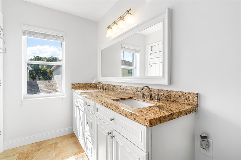 9500 Stanley Lane Tamarac, FL 33321 - Photo 21 of 46