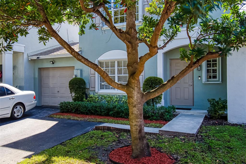 9500 Stanley Lane Tamarac, FL 33321 - Photo 33 of 46