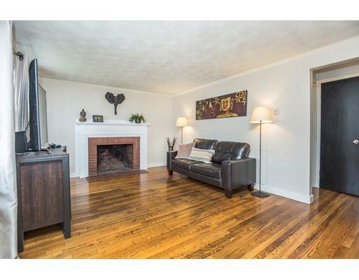 8 Chesbrough Road Boston, MA 02132 - Photo 6 of 26 Gallery Image 6