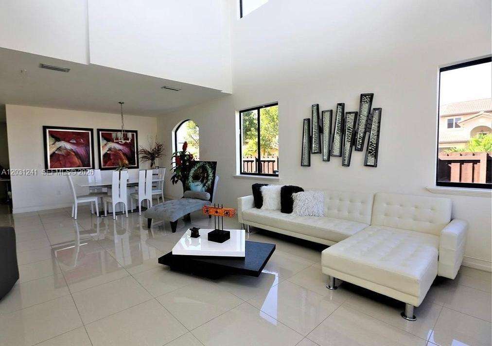 14440 Southwest 31st Street, Unit 14440 Miami, FL 33175 - Photo 5 of 31