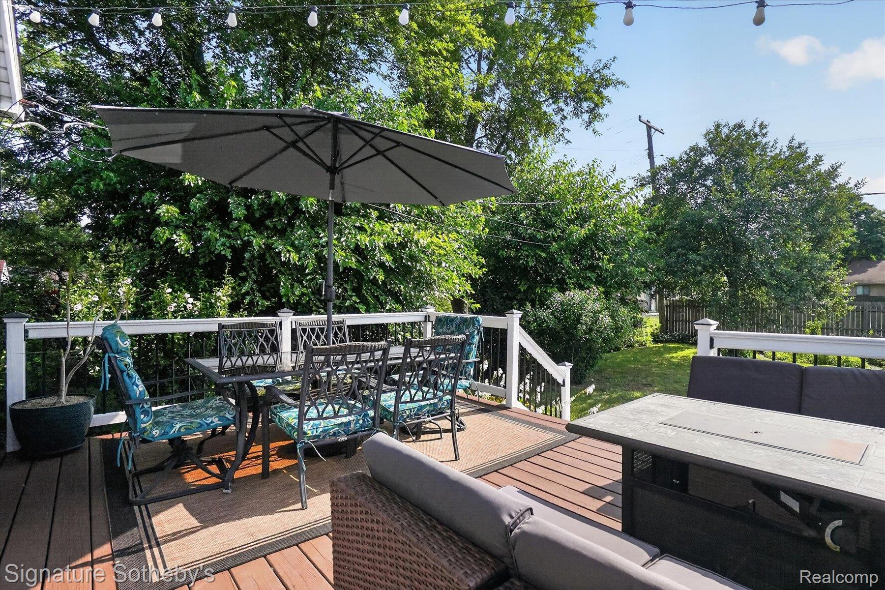 815 Fowler Street Howell, MI 48843 - Photo 23 of 35 29-815-Fowler-St-WindowStill-Photography.jpg