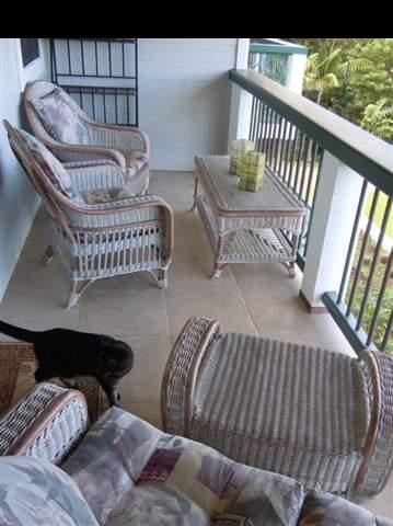 646 Awalau Road Haiku, HI 96708 - Photo 13 of 28 a view of balcony with furniture