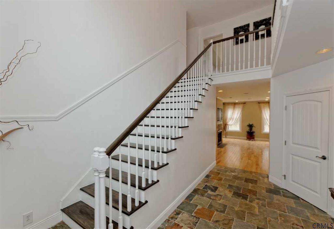 6212 Johnston Road Albany, NY 12203 - Photo 5 of 23 Photo 5