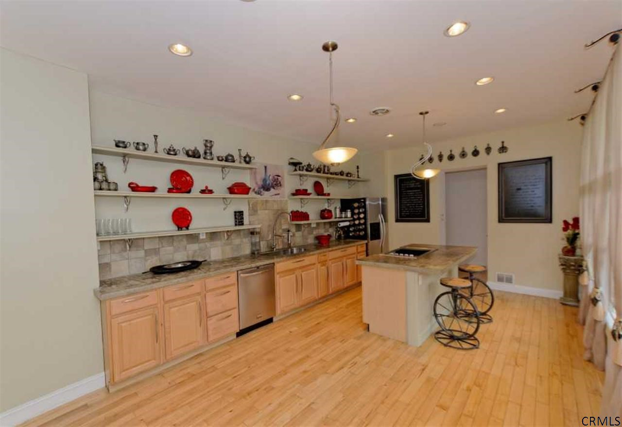 6212 Johnston Road Albany, NY 12203 - Photo 8 of 23 Photo 8