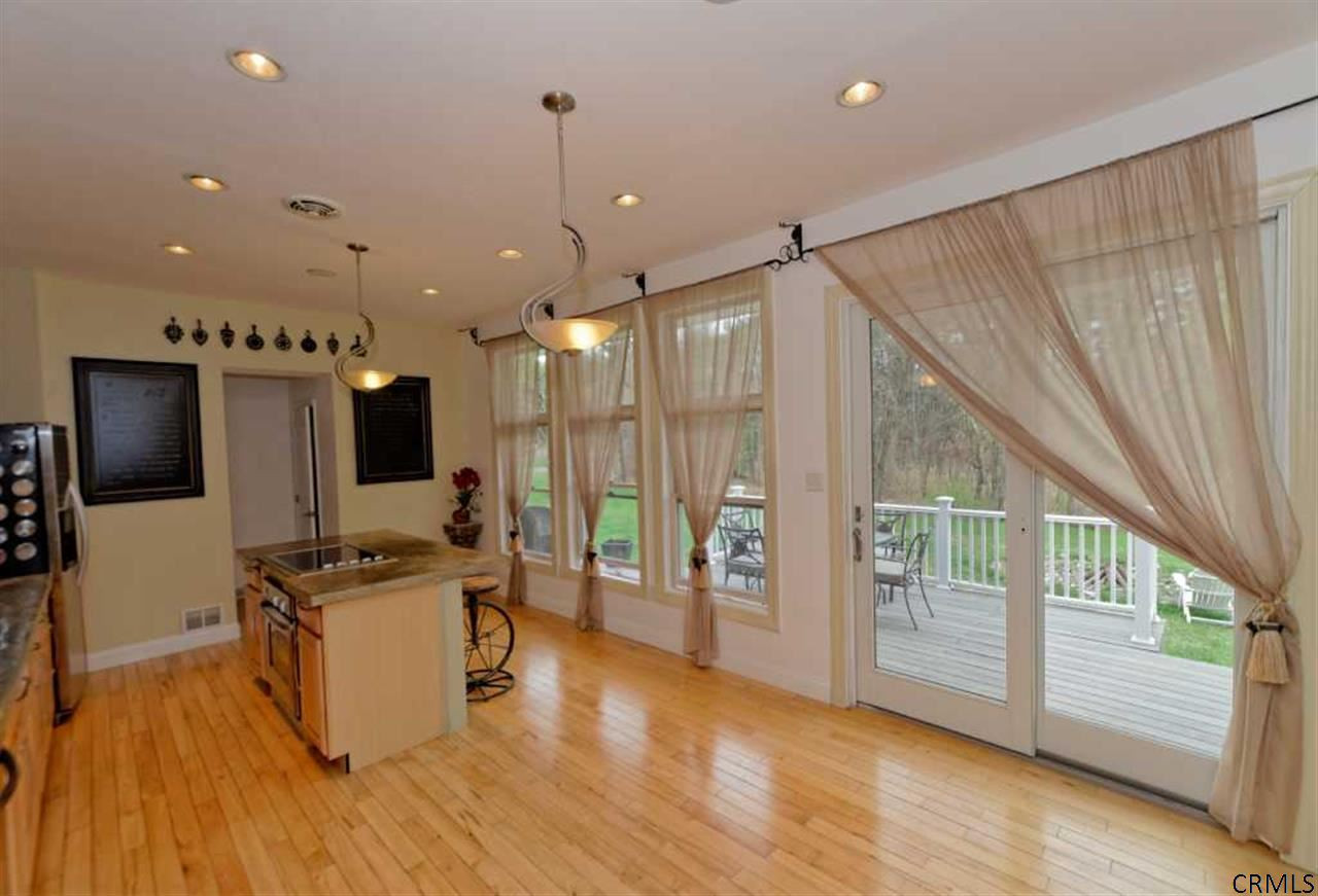 6212 Johnston Road Albany, NY 12203 - Photo 9 of 23 Photo 9