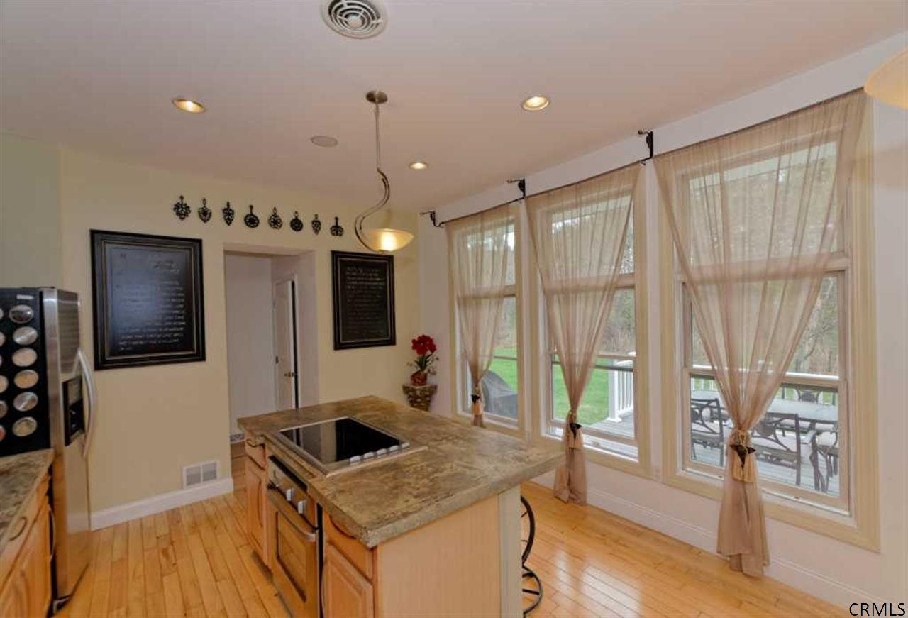 6212 Johnston Road Albany, NY 12203 - Photo 10 of 23 Photo 10