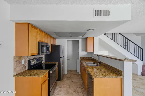 $1,295 | 6627 North 27th Avenue, Phoenix, AZ 85017