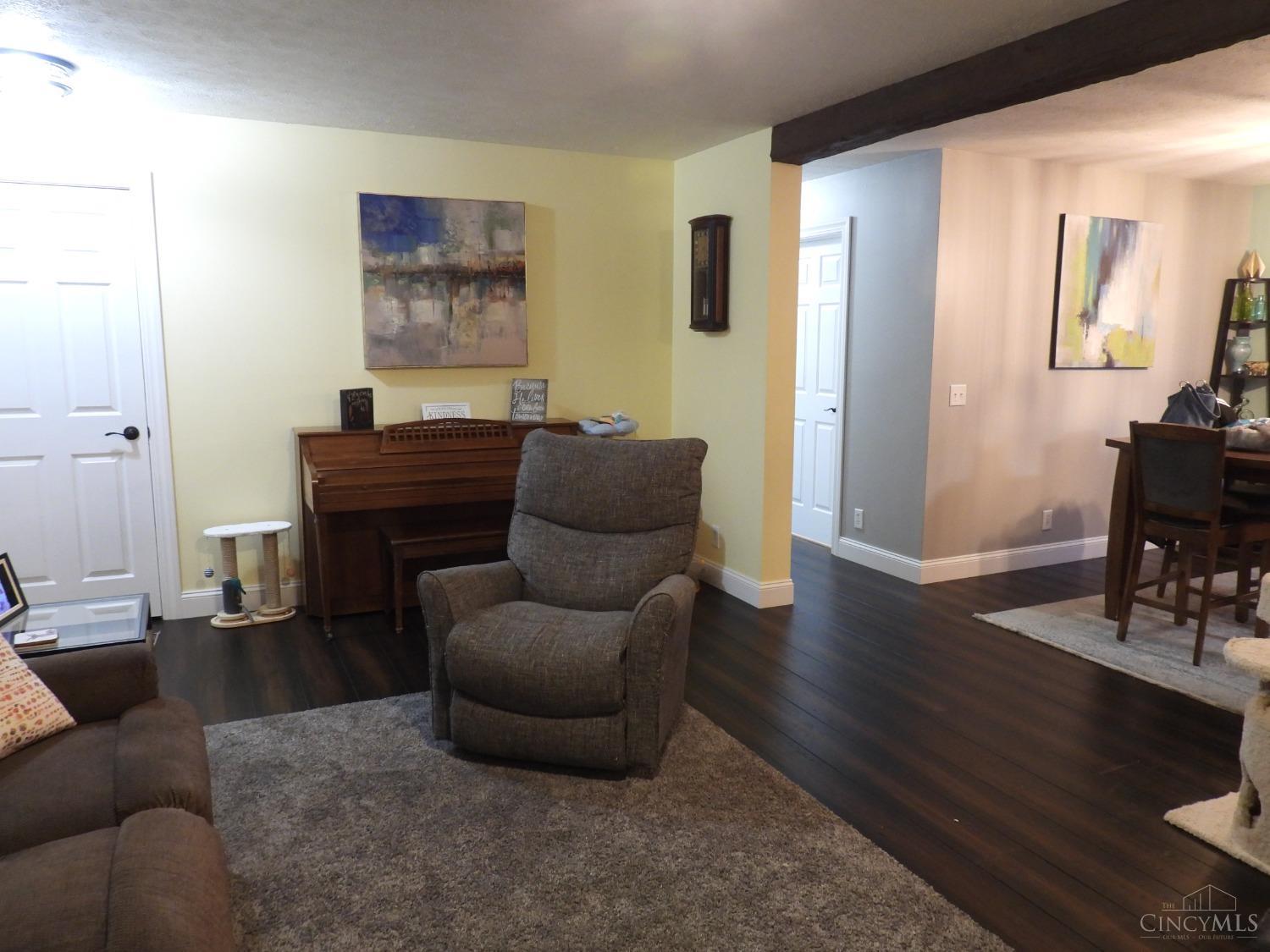 6094 Roudebush Road Goshen, OH 45122 - Photo 5 of 33 Gallery Image 5