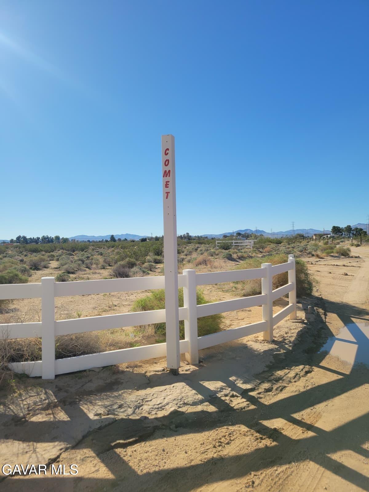 Comet Avenue North Ridgecrest, CA 93555 - Photo 3 of 5 a view of a ocean view