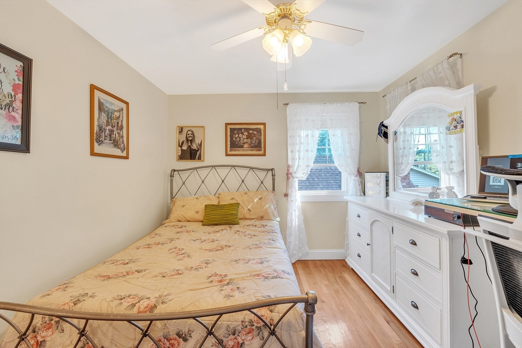 33 Claridge Road Worcester, MA 01606 - Photo 17 of 33 Gallery Image 17
