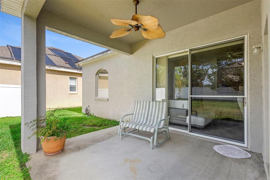 2414 Ridgemoor Drive Orlando, FL 32828 - Photo 5 of 45 a dining room with furniture and a window