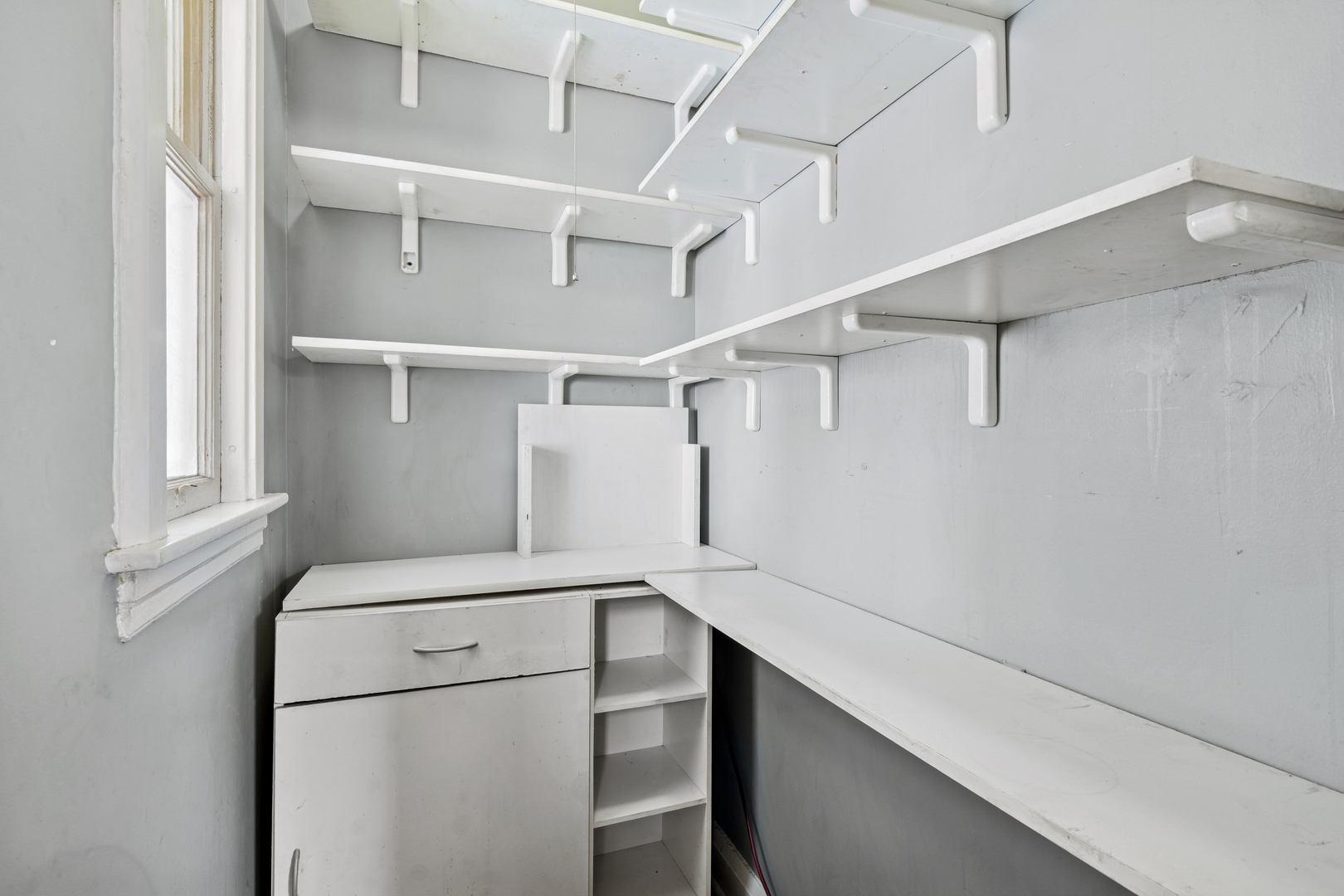 5218 West Patterson Avenue Chicago, IL 60641 - Photo 15 of 29 a utility room with dryer and washer